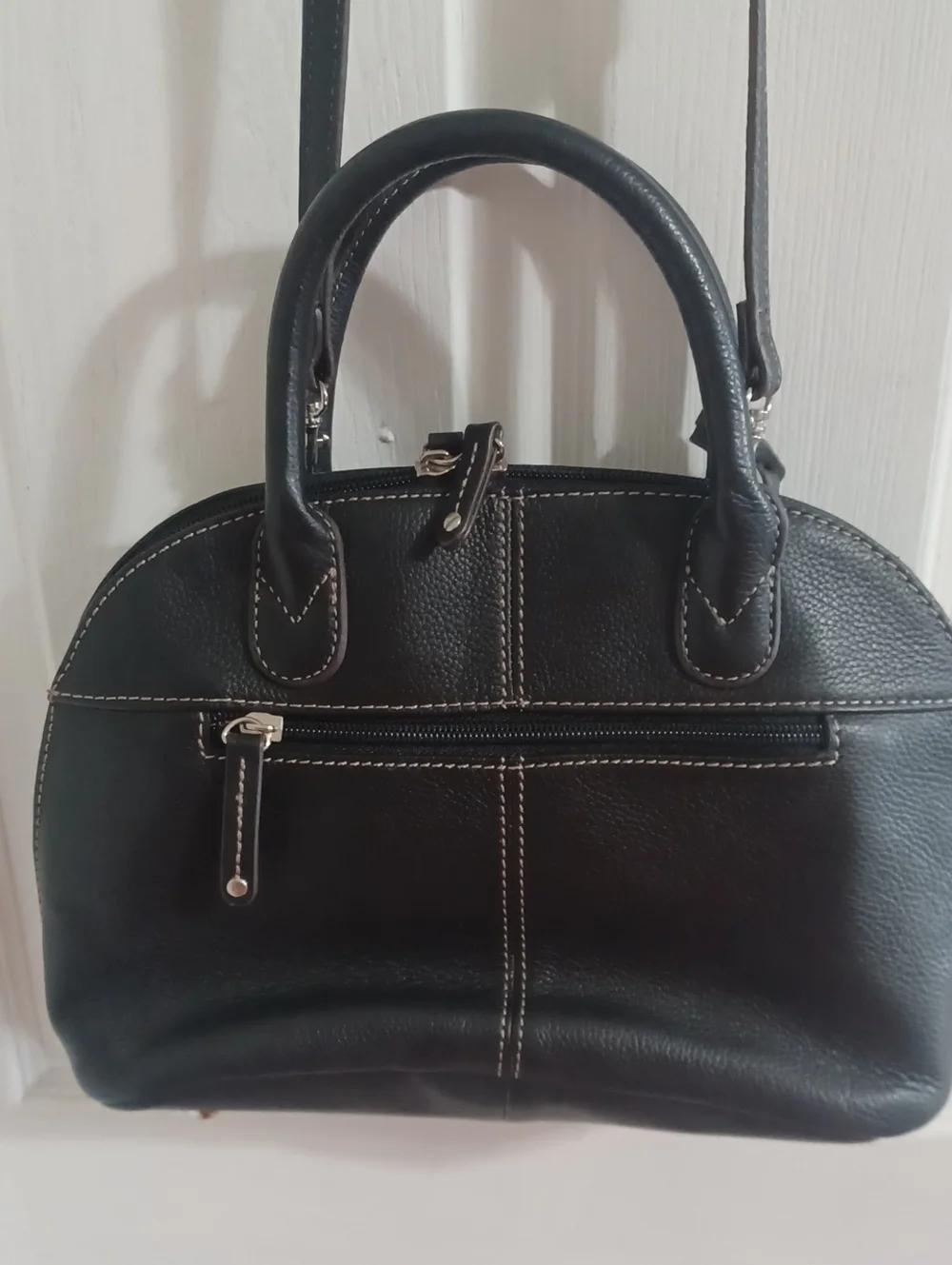Tignanello Classic Black Geniune Leather Dome Satchel Bag. NWOT